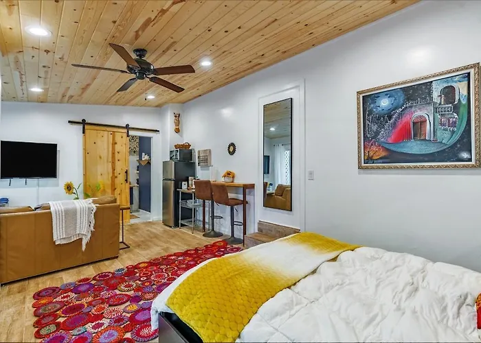 The Sapphire Suite